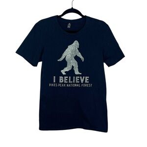 Bigfoot Sasquatch I Believe Pikes Peak National Park black tee size Small